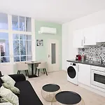 Apartment La Parenthese Carcassonnaise - 4 Voyageurs - Terrasse - Proche Cite Medievale Carcassonne