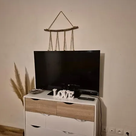 La Parenthese Carcassonnaise - 4 Voyageurs - Terrasse - Proche Cite Medievale Apartment